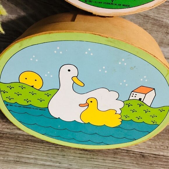 1982 Lillian Vernon Alan Wood Oval Pantry Boxes - Picture 2 of 8